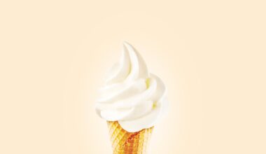 cream ice cream in cone
